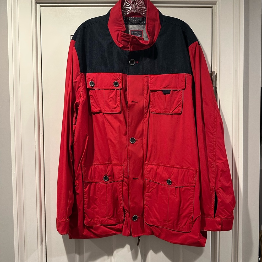 Untuckit Lightweight Jacket